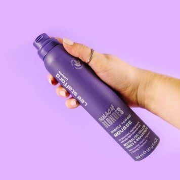 Тонуючий фіолетовий мус для освітленого волосся Lee Stafford Bleach Blonde Purple Toningh Mousse  A00982 фото