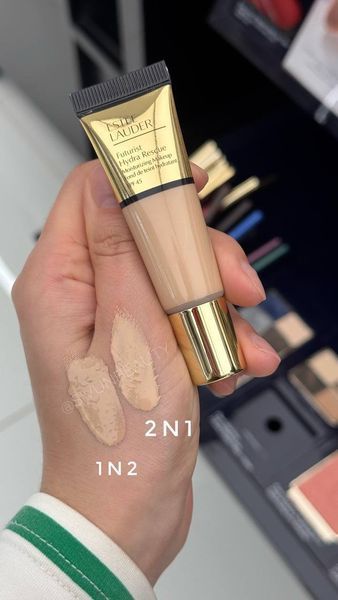 Тональний засіб Est&eacute;e Lauder Futurist Hydra Rescue A00594/3 фото